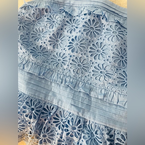 💙NWT! J.Crew Cross-back Smocked-Waist Eyelet Top, Size XS💙 - Picture 13 of 14